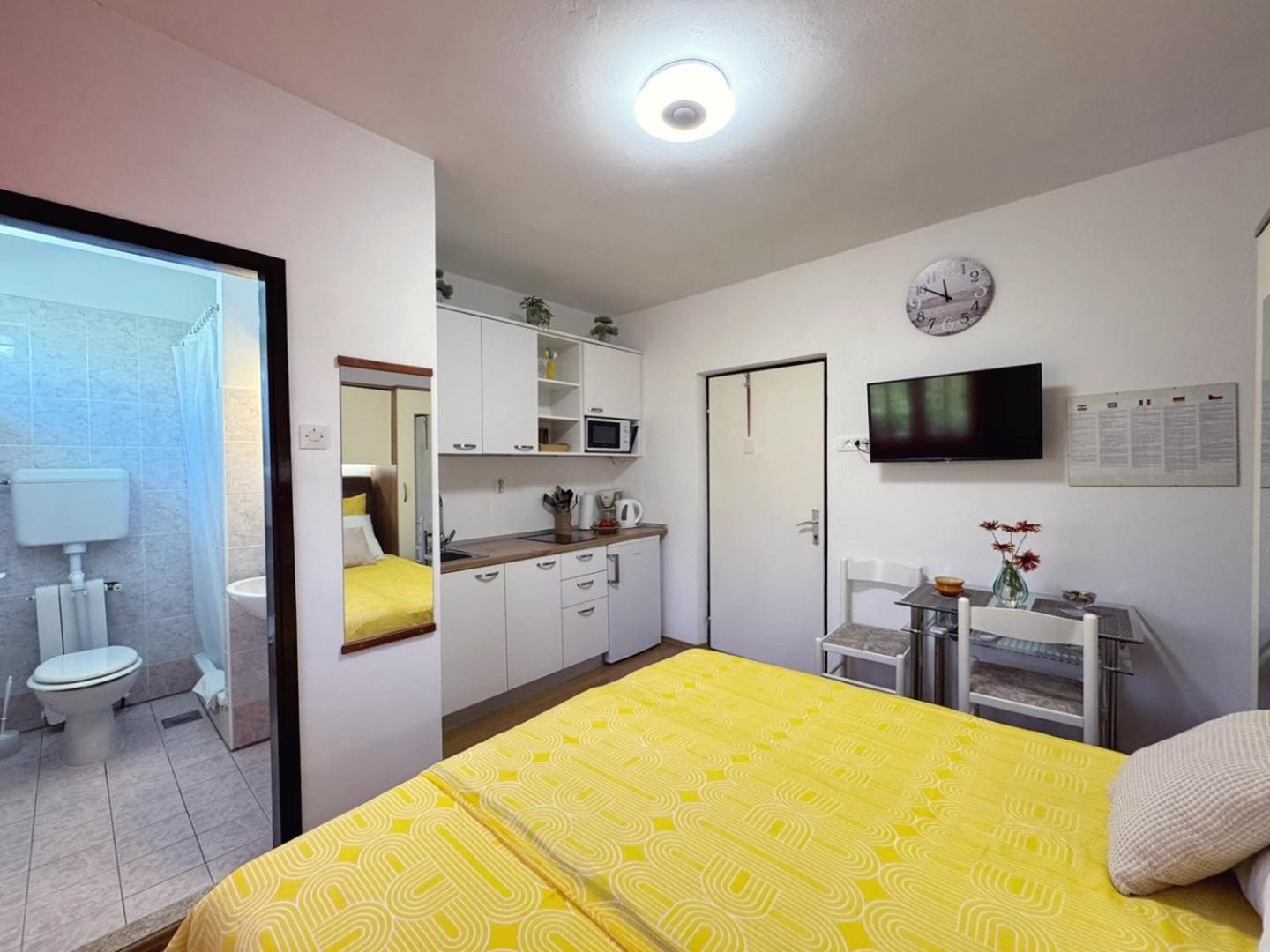 Apartments Andelka G ชิโล ภายนอก รูปภาพ